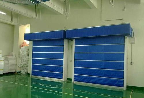 無機布防火卷簾門